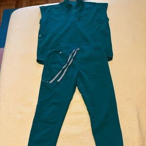 Figs Teal Ankle & Cropped Pants